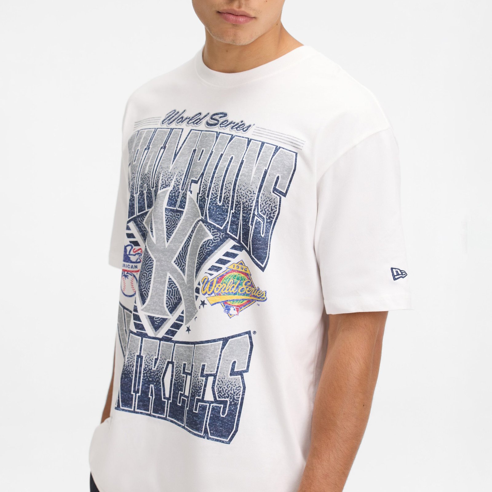 Chicago Bulls Sport Classics Washed Optic White T-Shirt - Image 3