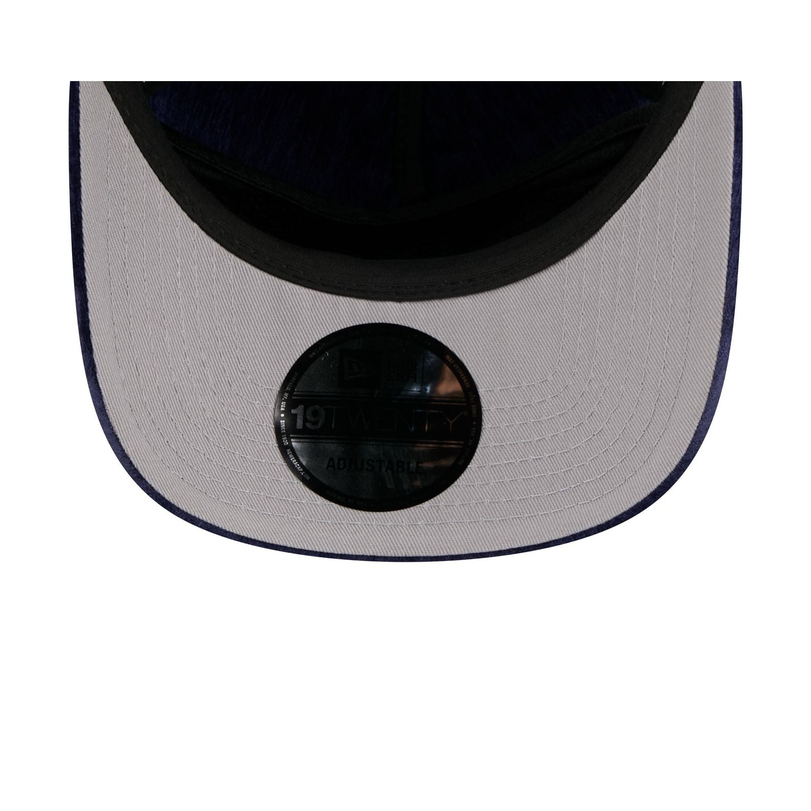 Montreal Expos Velvet Team Script 19TWENTY Adjustable Hat - Image 7