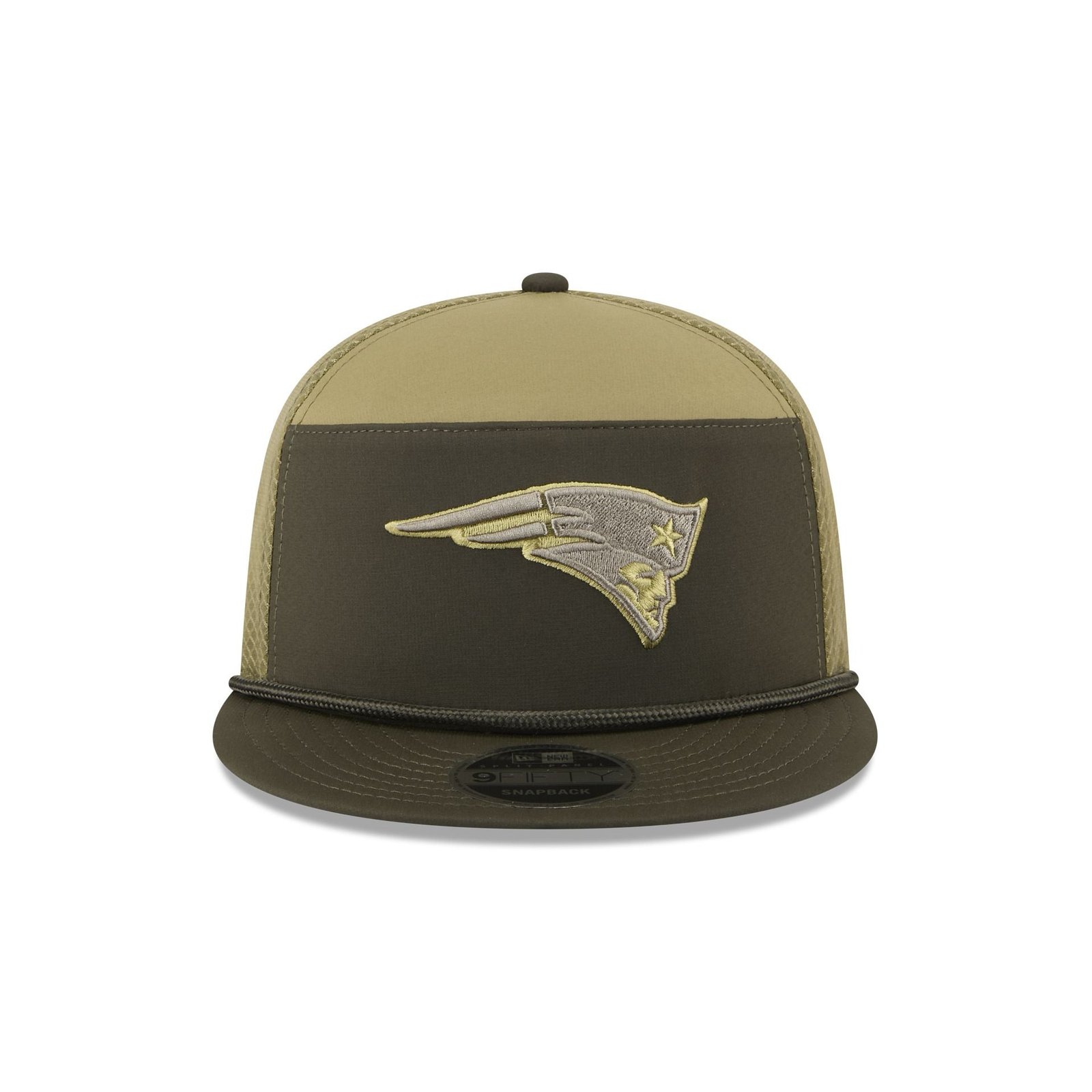 New England Patriots 2025 Salute to Service Split Panel 9FIFTY Trucker Hat - Image 2