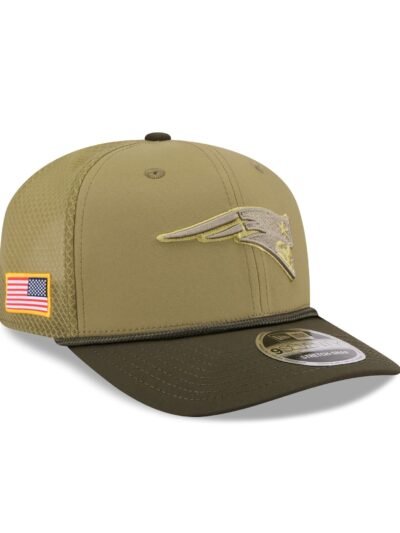 New England Patriots 2025 Salute to Service 9SEVENTY Trucker Hat