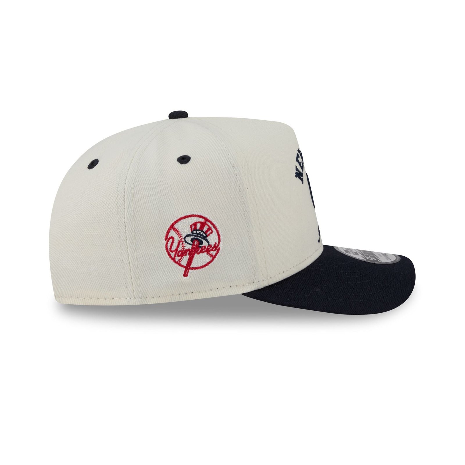 New York Yankees Arched Chrome White 9FIFTY A-Frame Snapback Hat - Image 4
