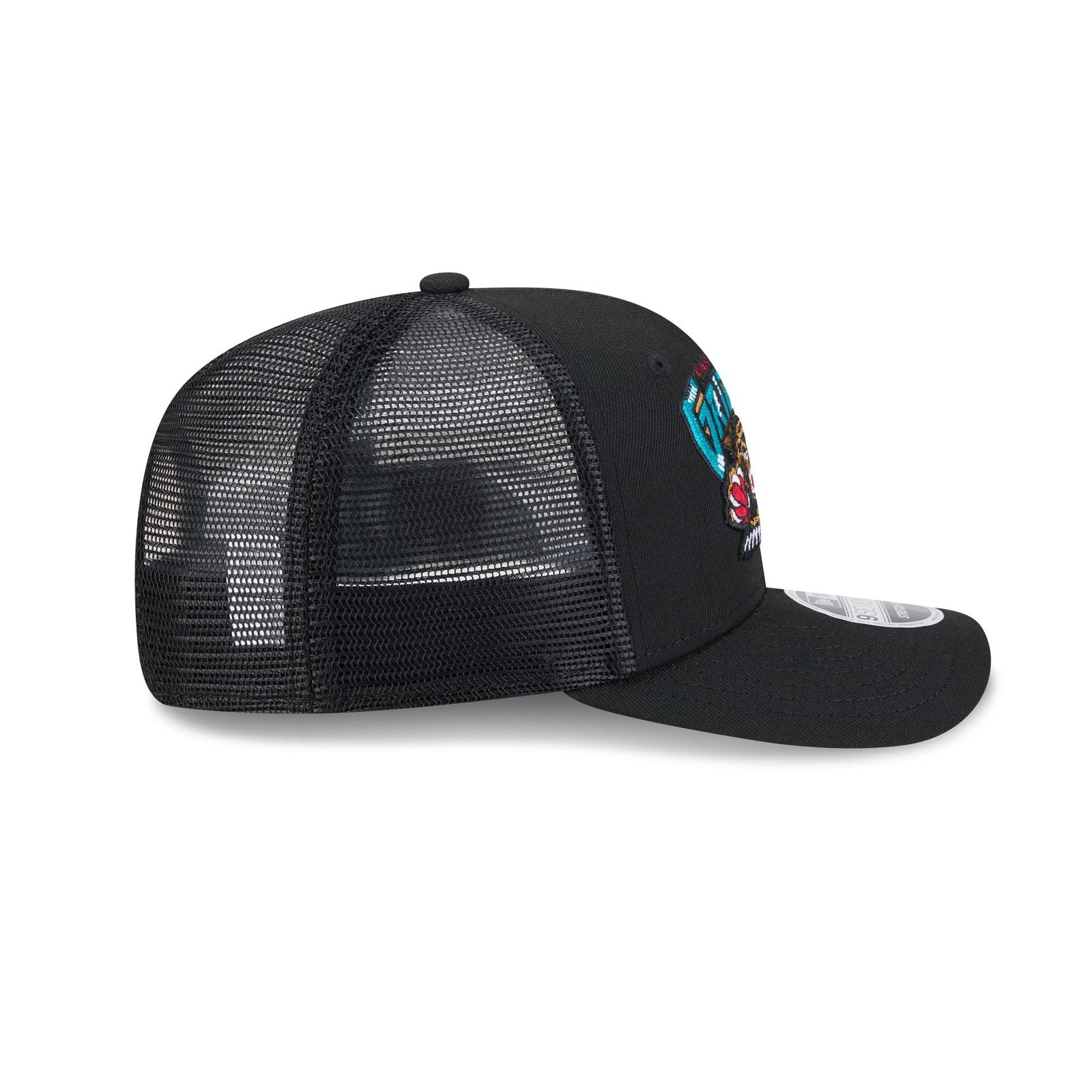 Vancouver Grizzlies 1995-2001 Hardwood Classics 9SEVENTY Trucker Hat - Image 5