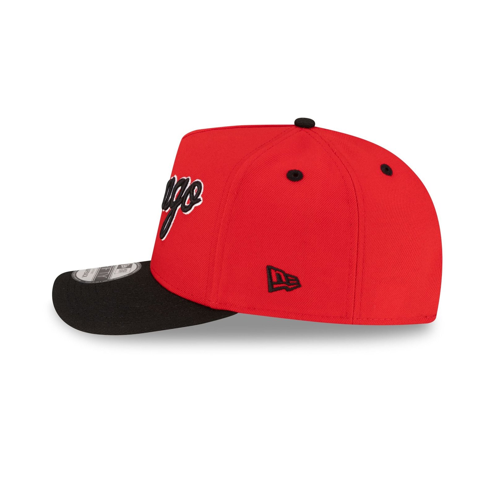 Chicago Bulls Hardwood Classics 80s Two Tone 9FIFTY A-Frame Snapback Hat - Image 4