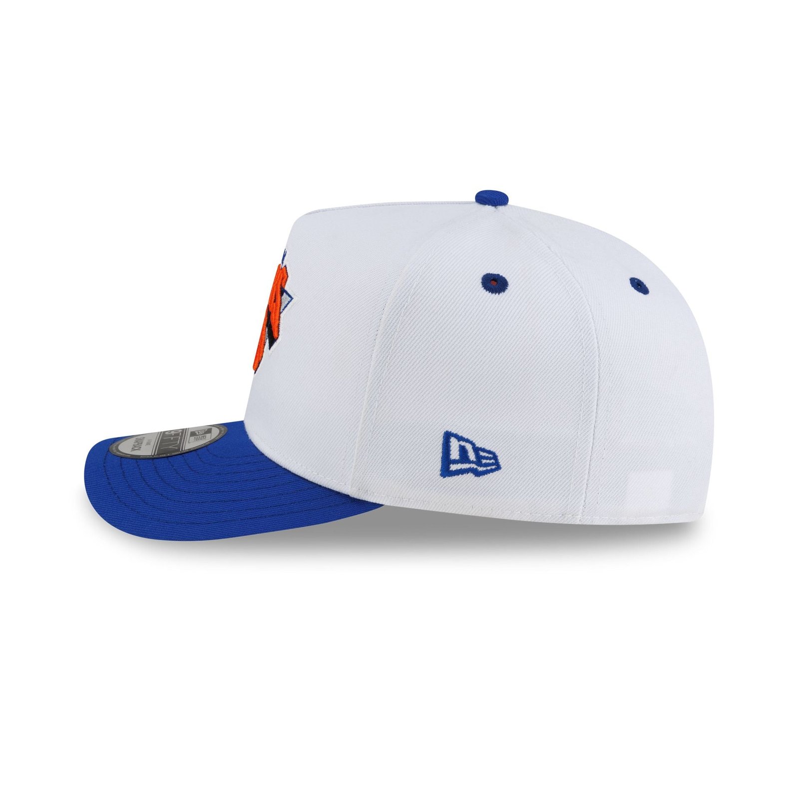 New York Knicks Hardwood Classics 90s Panel 9FIFTY A-Frame Snapback Hat - Image 4